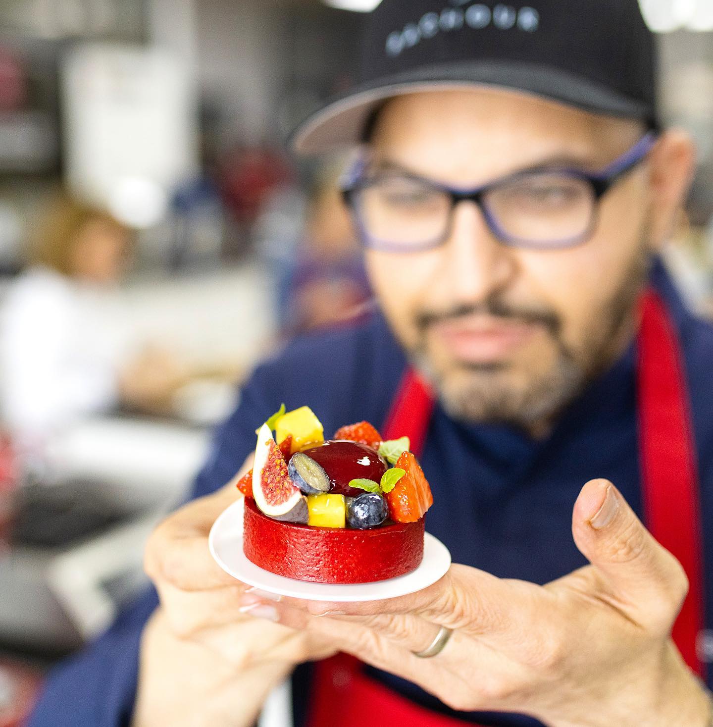 Interview with Pastry Chef Antonio Bachour Taste & Flavors