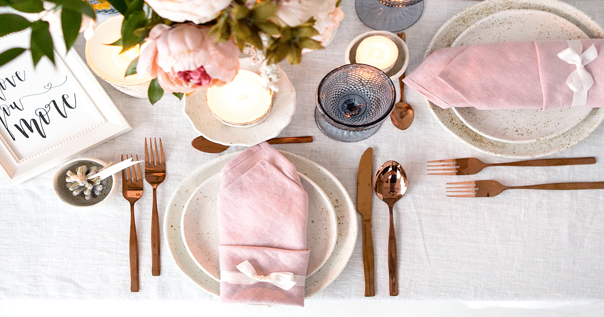 How to Properly Use Napkins at the Dinner Table