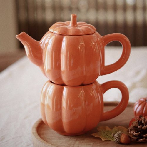 Pumpkin tea set