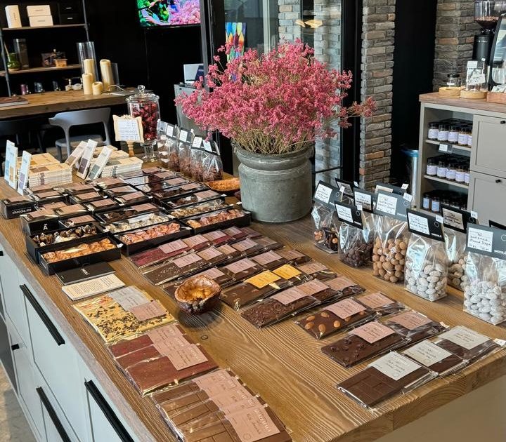 Chocola shop Lebanon